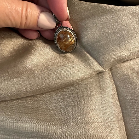 Gold Rudilated Quartz & Diamond pendant. - Picture 8 of 10